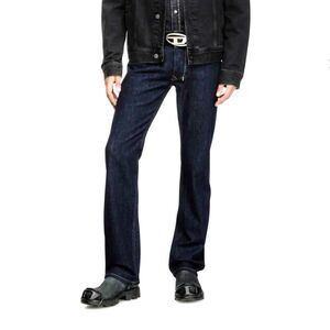 DIESEL Larkee Dark Blue Jeans  NWT Trousers 31 32